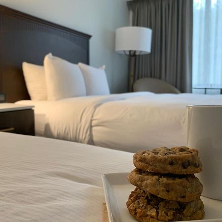 Doubletree By Hilton Шарлотсвилл Экстерьер фото